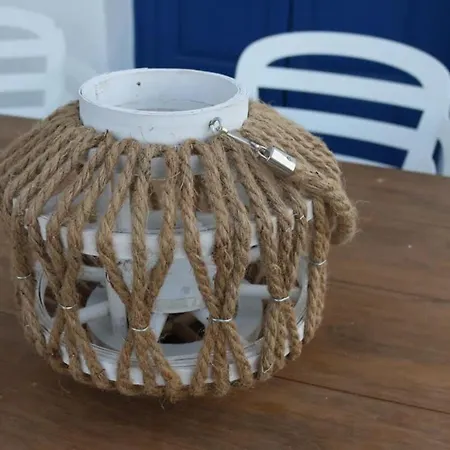 Glamorous 2br In With Amazing Sea View *